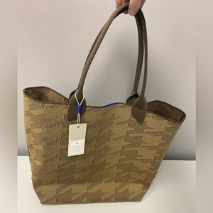 NWT Rothy’s Dark Camel Houndstooth Lightweight Tote